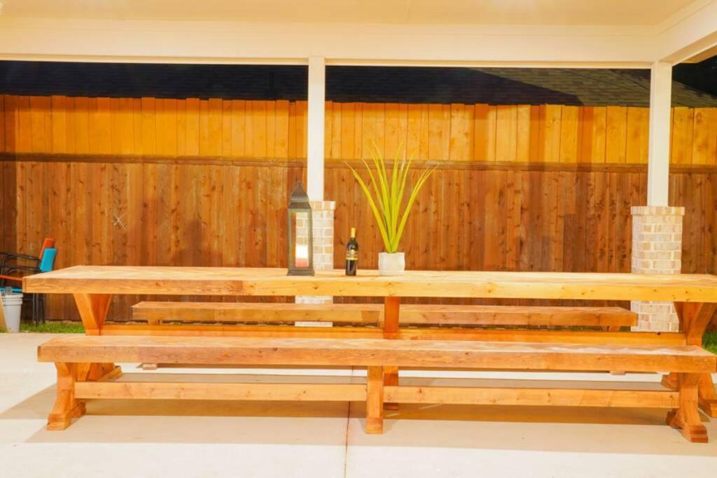 Dallas 4Br Large Yard W Hot Tub , Fire Pit And Basketball Hoop Eksteriør bilde